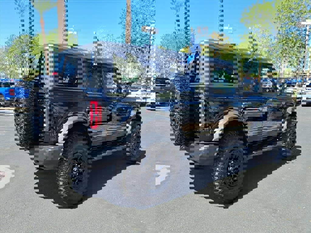 Certified 2024 Ford Bronco Wildtrak image 4