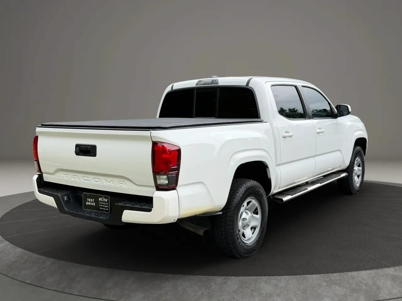 Used 2018 Toyota Tacoma SR w/ SR Convenience Package RWD image 4