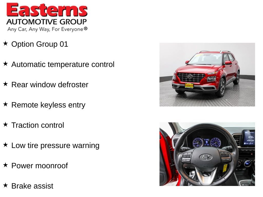 Used 2022 Hyundai Venue SEL image 17