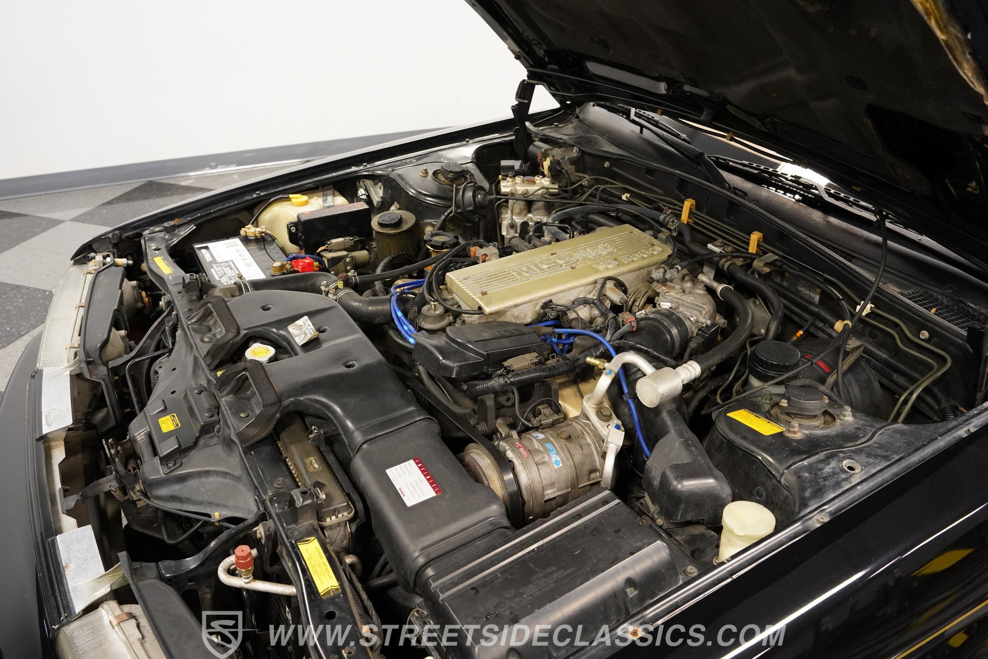 Used 1991 INFINITI M30 Convertible image 32