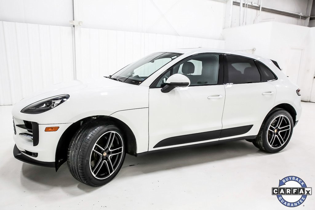 Used 2021 Porsche Macan S w/ Premium Package image 3