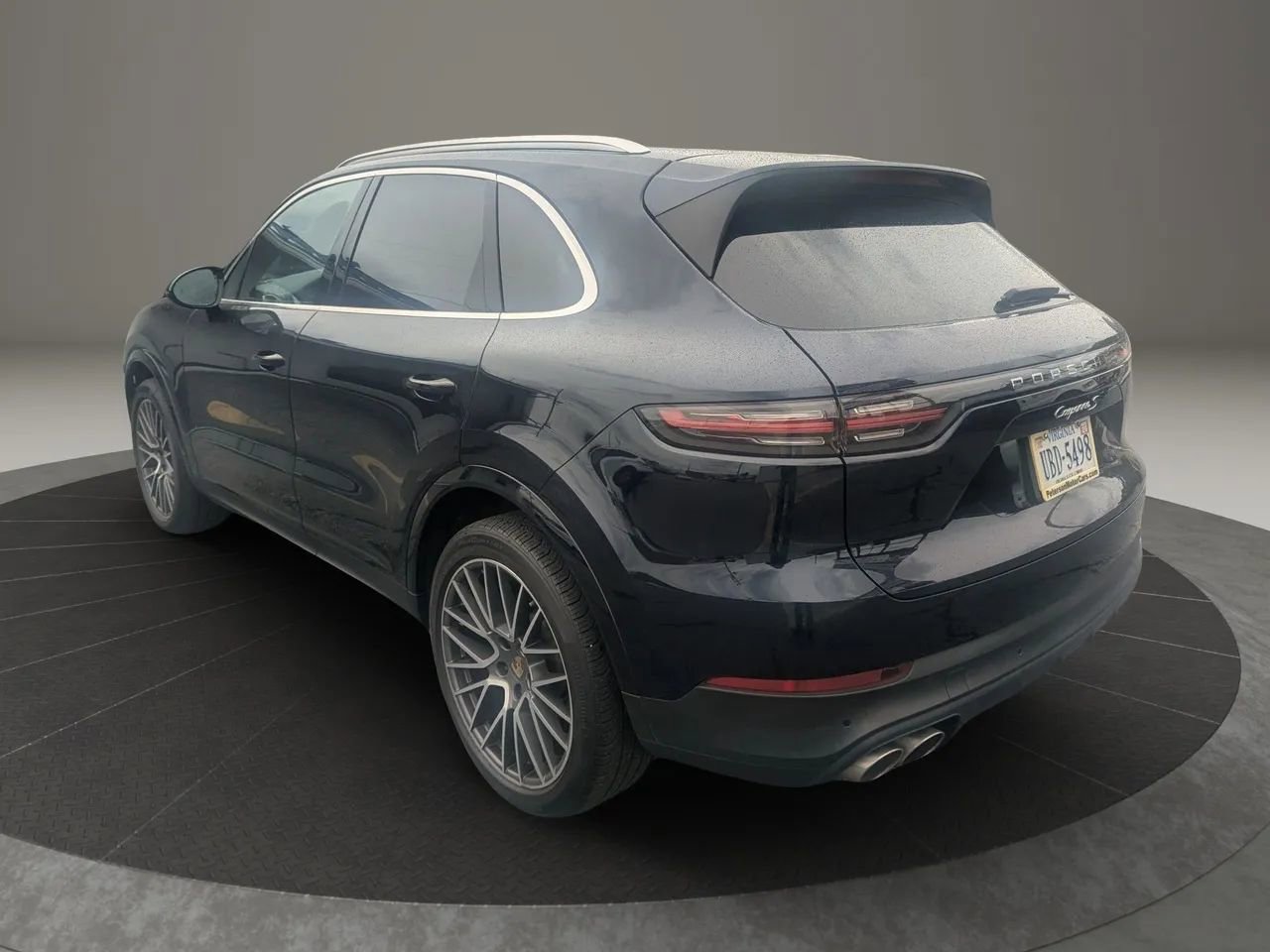 Used 2021 Porsche Cayenne S AWD/4WD image 6
