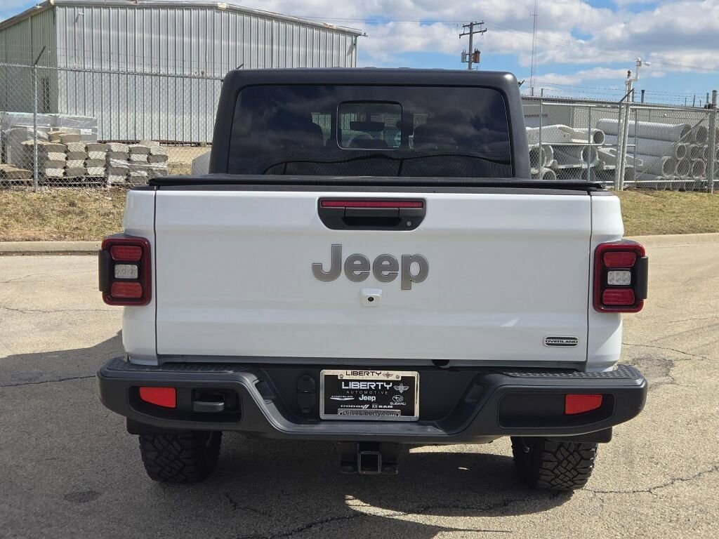 Used 2020 Jeep Gladiator Overland image 11
