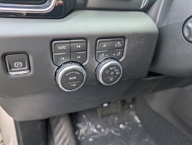 New 2026 GMC Sierra 1500 Denali w/ Denali Reserve Package AWD/4WD image 41