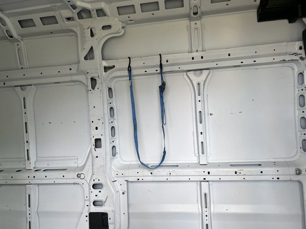 Used 2017 RAM ProMaster 2500 w/ Interior Convenience Group image 29