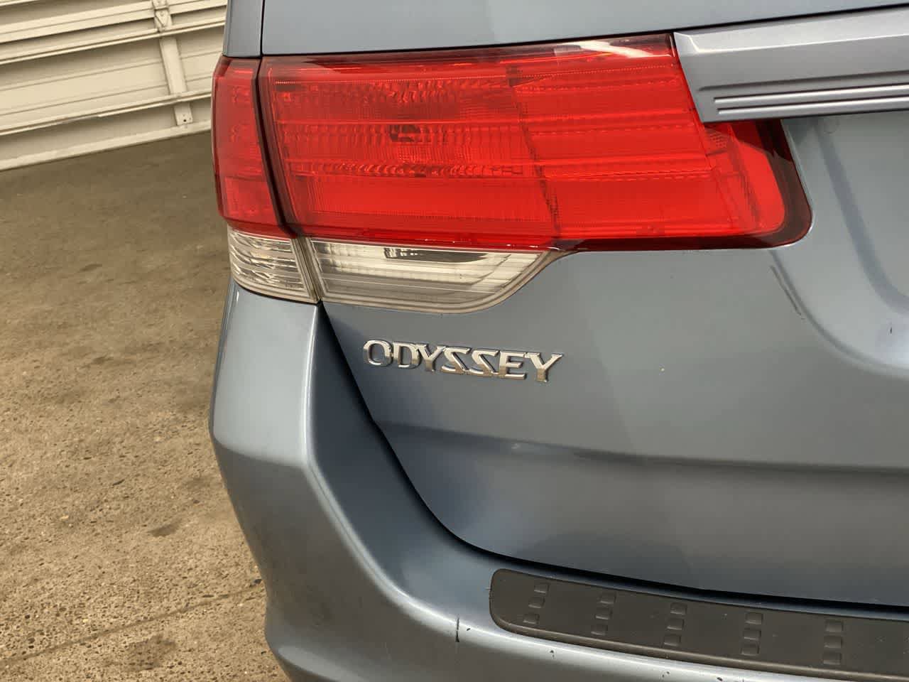 Used 2010 Honda Odyssey EX-L image 10