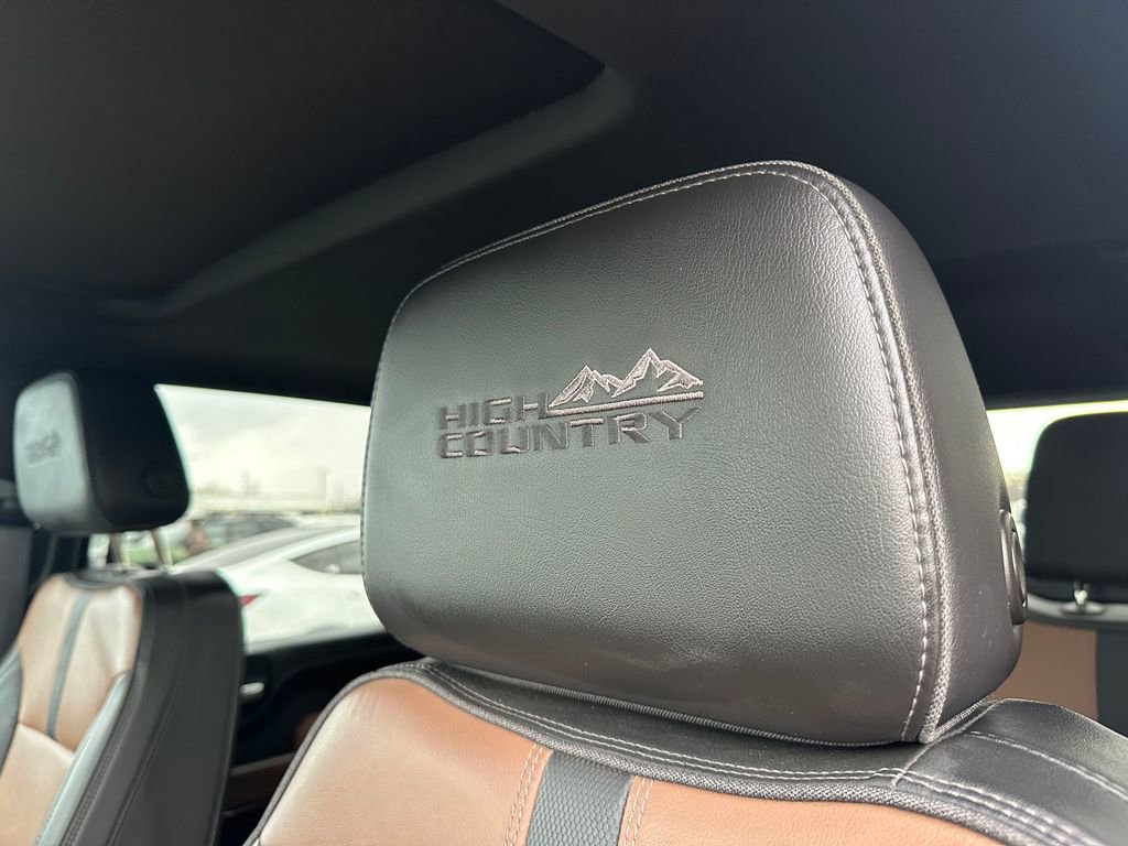 Used 2023 Chevrolet Silverado 2500 High Country w/ Z71 Off-Road Package image 37