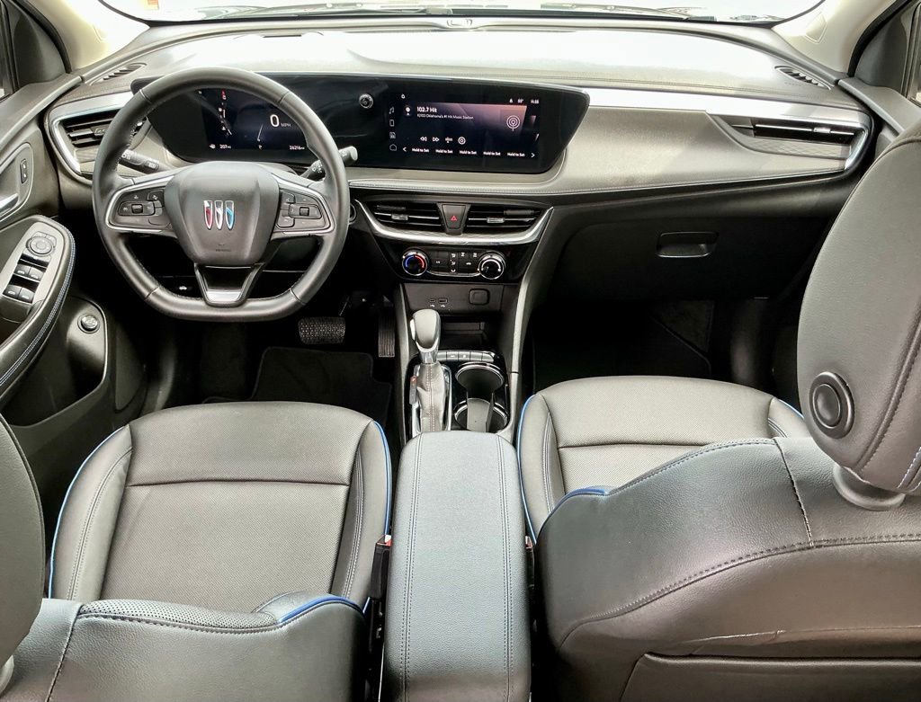 Used 2025 Buick Encore GX Sport Touring w/ Advanced Technology Package FWD image 34