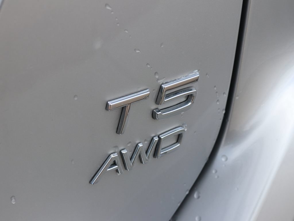 Used 2015 Volvo XC60 T5 w/ Protection Package AWD/4WD image 37