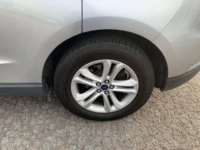 Used 2020 Ford Edge SEL w/ Convenience Package FWD image 37