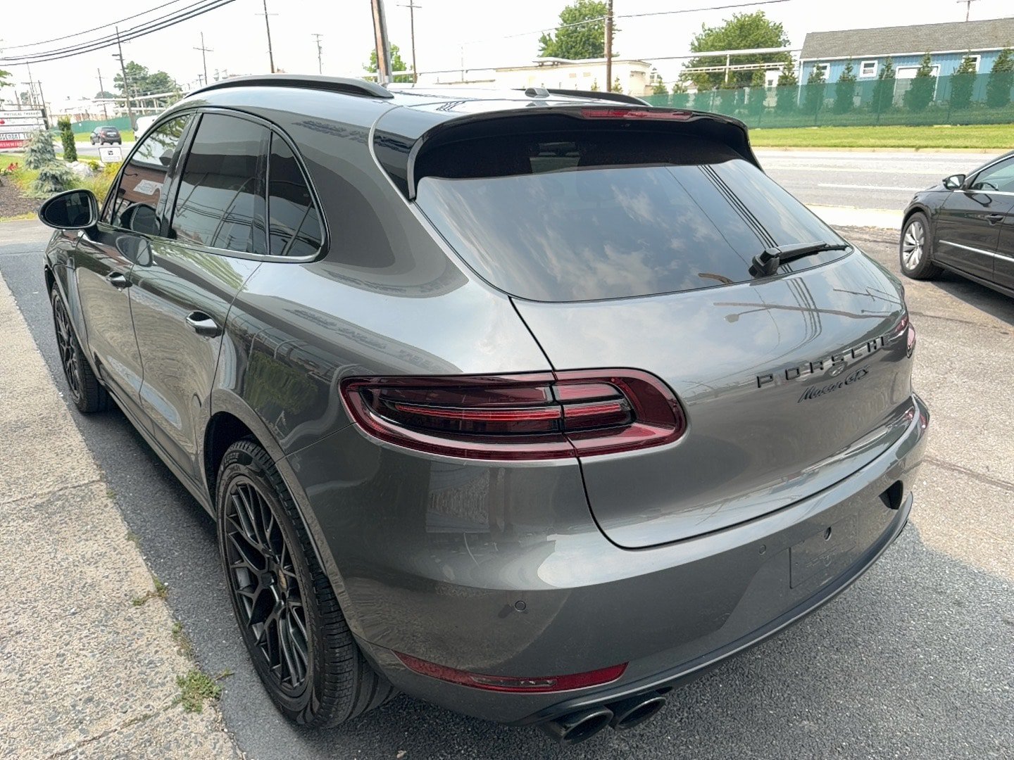 Used 2018 Porsche Macan GTS AWD/4WD image 4