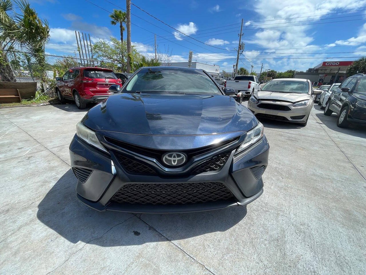 Used 2019 Toyota Camry SE w/ Convenience Package