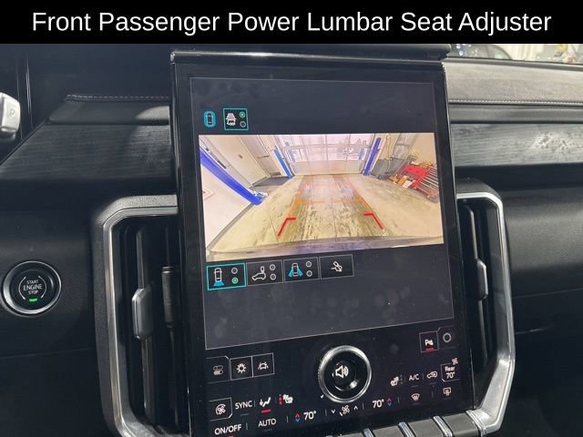 Certified 2025 GMC Acadia Elevation w/ Elevation Premium Package image 13