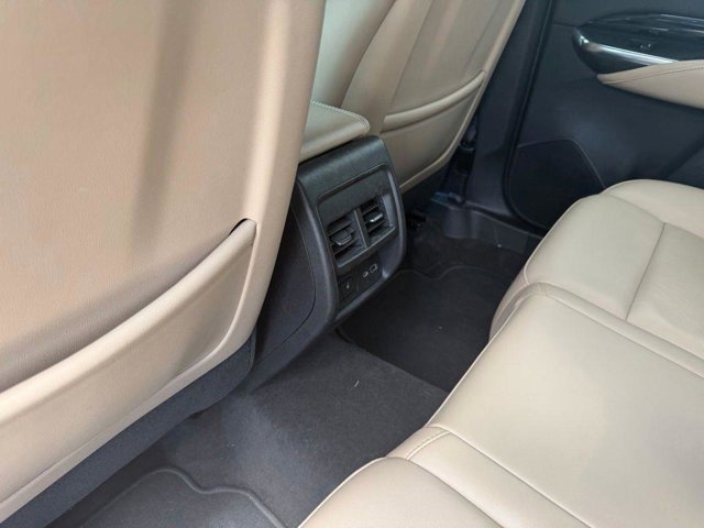 Certified 2024 Cadillac XT4 Luxury w/ Cold Weather Package FWD image 11
