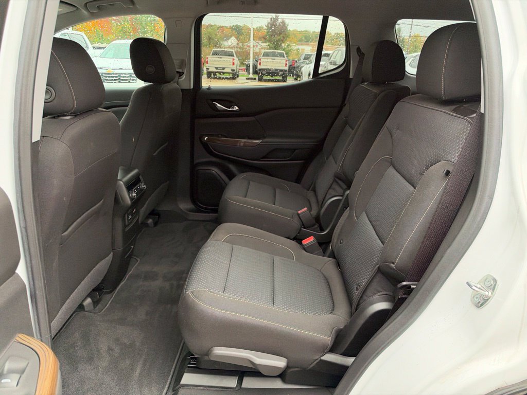 Certified 2023 GMC Acadia SLE w/ Driver Convenience Package FWD image 35