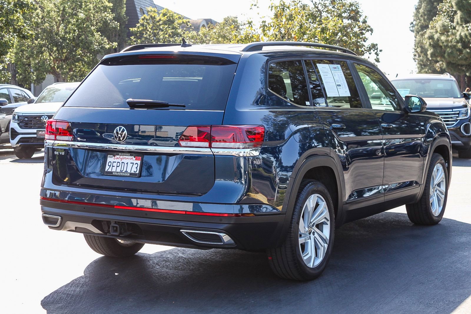 Certified 2023 Volkswagen Atlas SE image 6