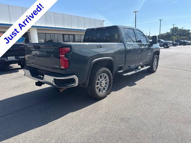 Used 2025 Chevrolet Silverado 2500 LTZ w/ LTZ Convenience Package AWD/4WD image 3