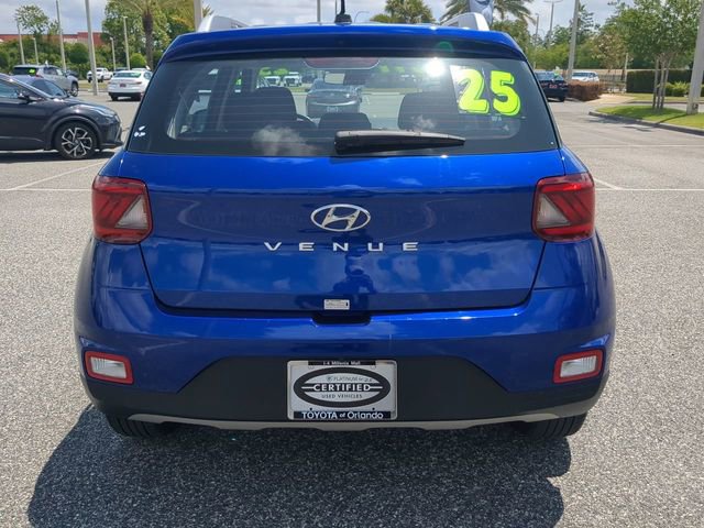 Used 2025 Hyundai Venue SEL FWD image 5