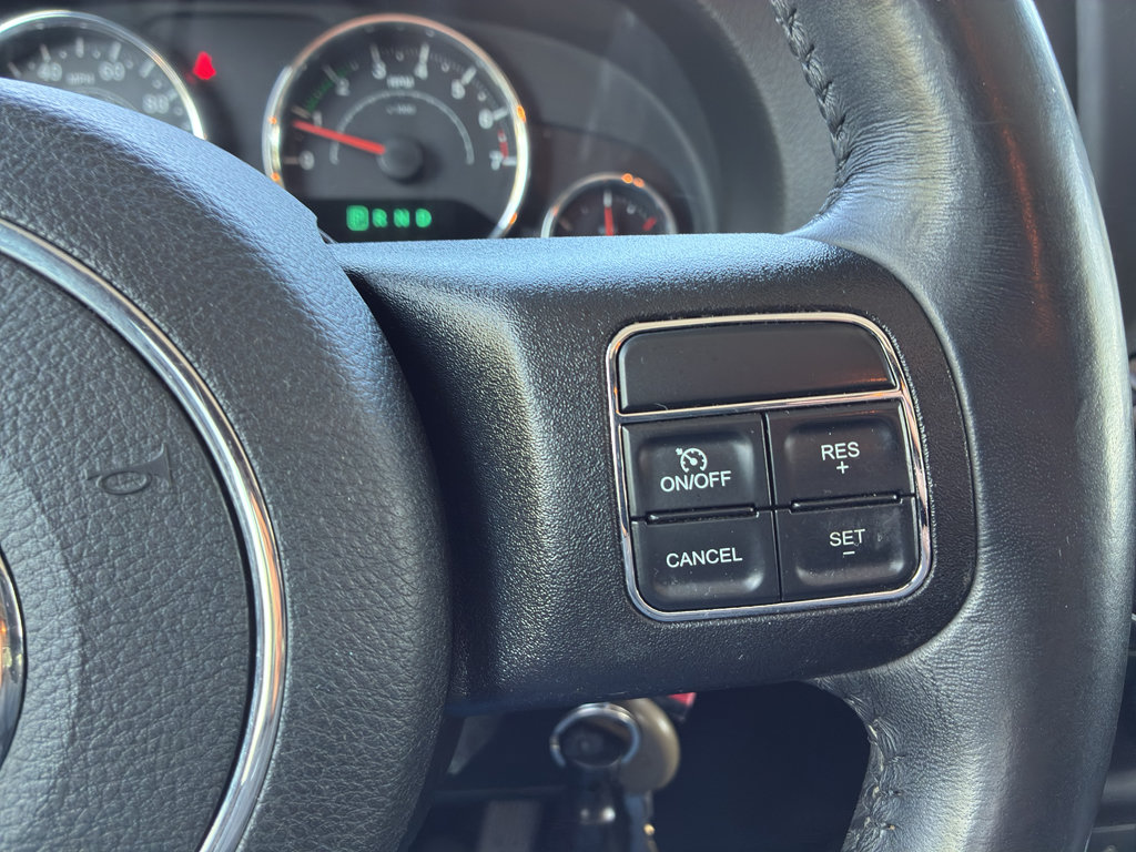 Used 2018 Jeep Wrangler Unlimited Sport w/ Connectivity Group AWD/4WD image 27