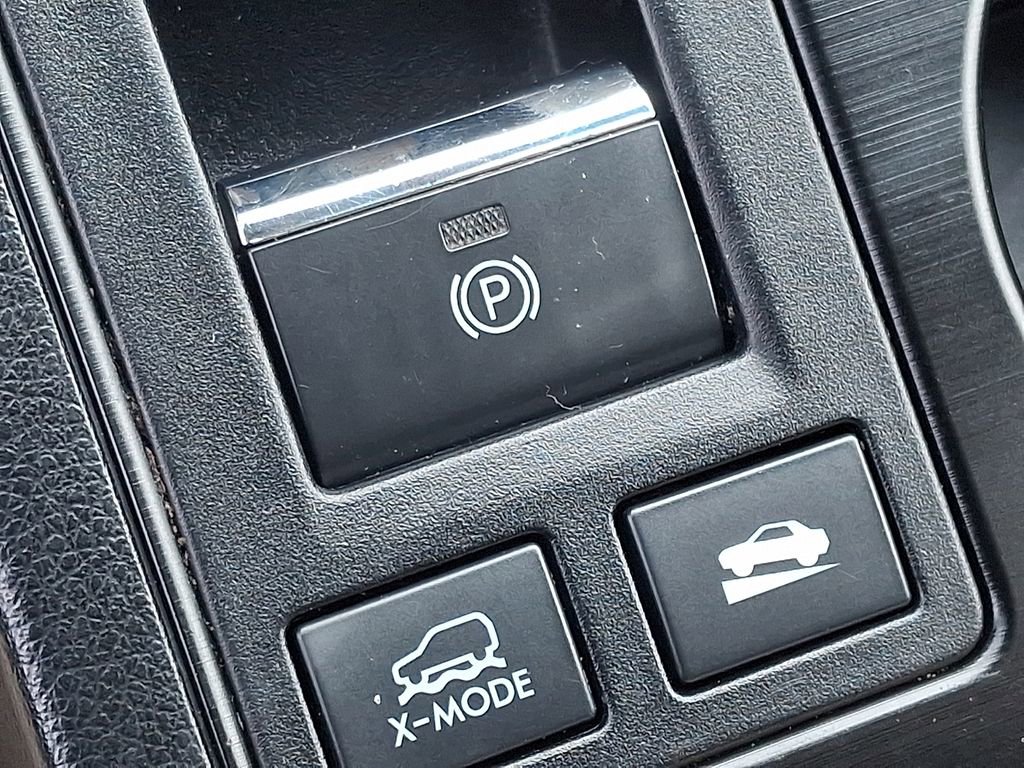 Used 2017 Subaru Outback 2.5i Premium image 24