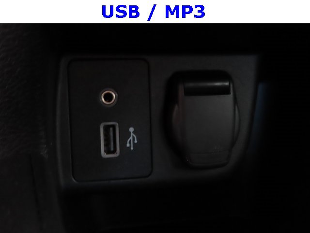 Used 2023 Nissan Versa S image 19