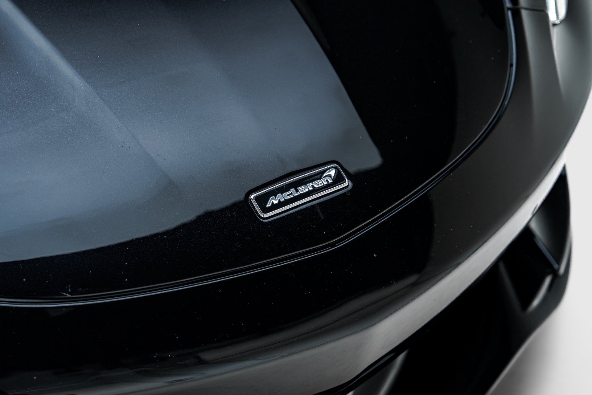 Used 2023 McLaren GT RWD image 21