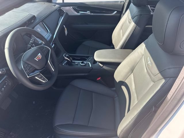 New 2026 Cadillac XT5 Premium Luxury w/ Driver Assist Package AWD/4WD image 18