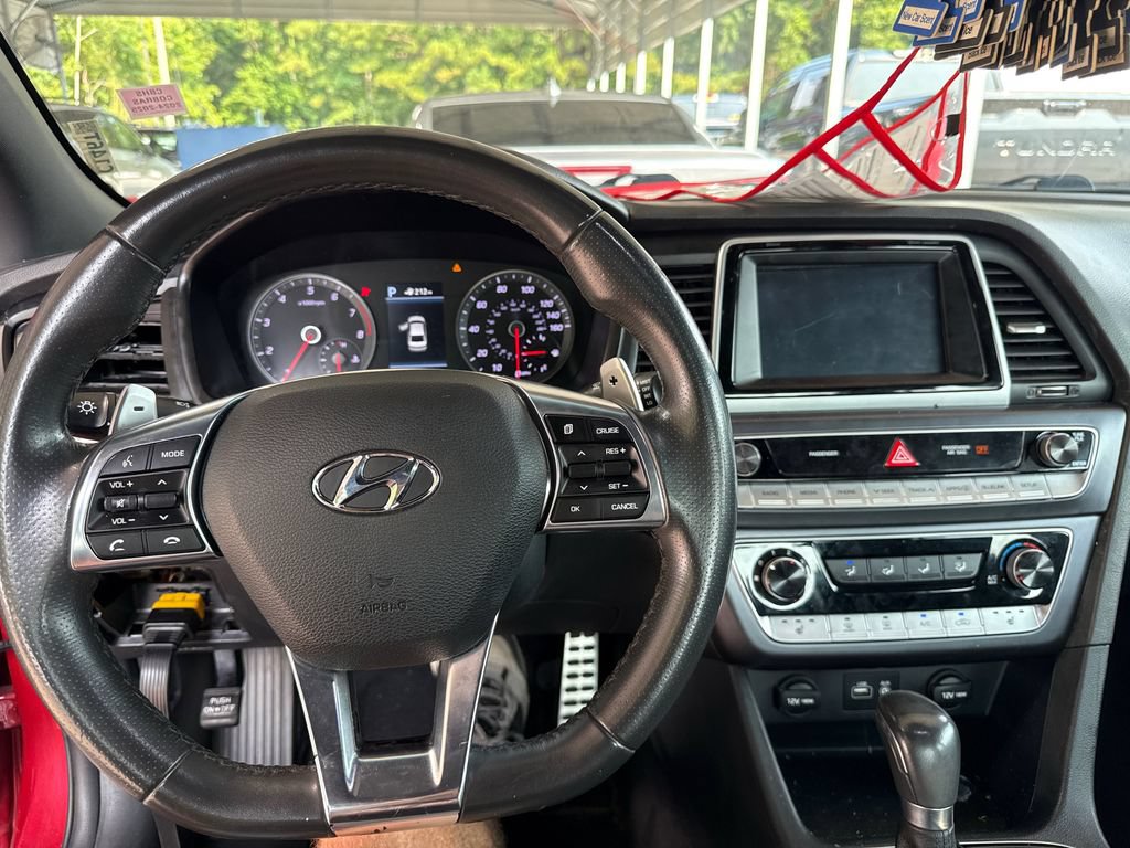Used 2018 Hyundai Sonata Sport FWD image 12