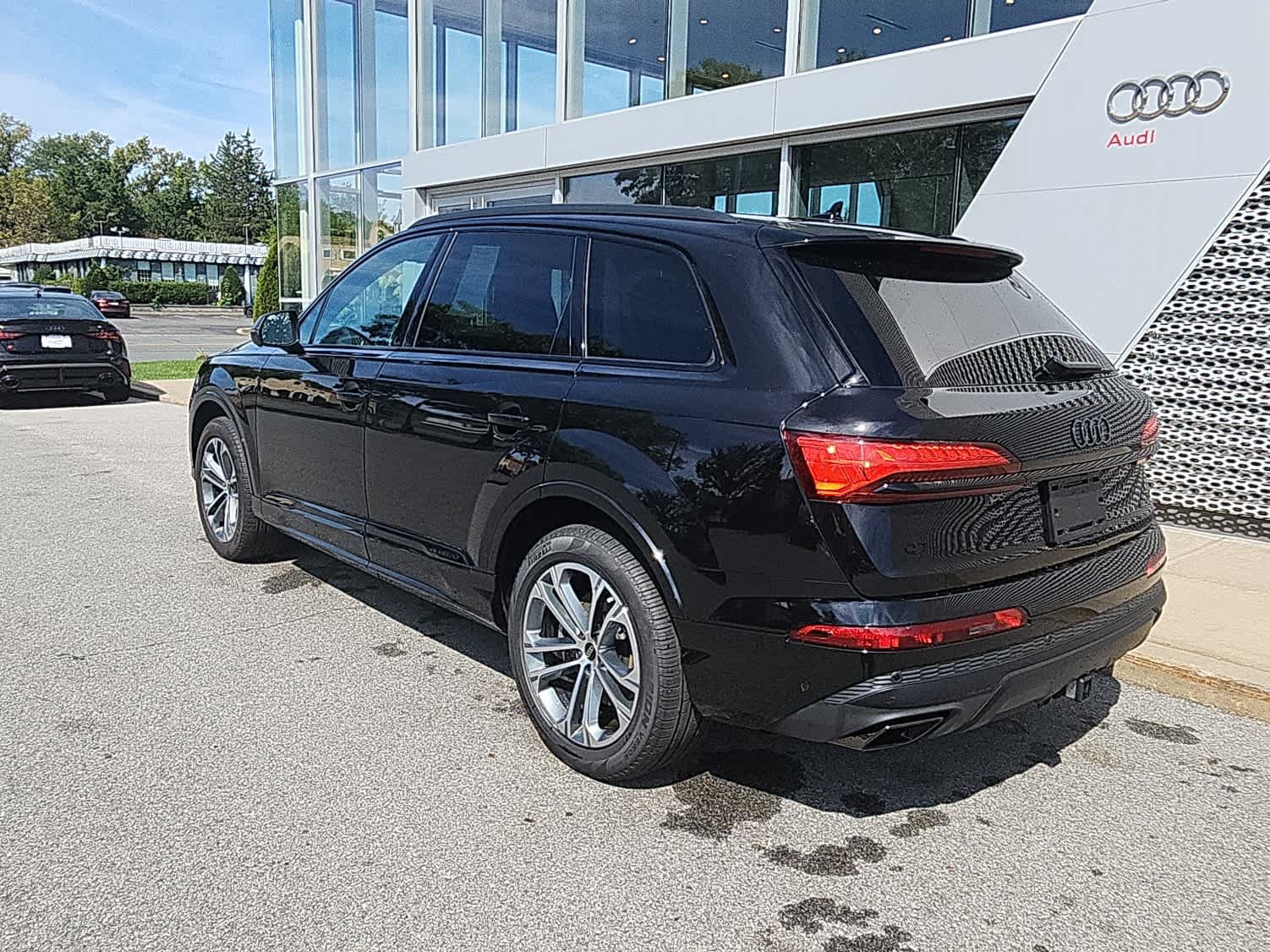 Used 2026 Audi Q7 3.0T Premium AWD/4WD image 25