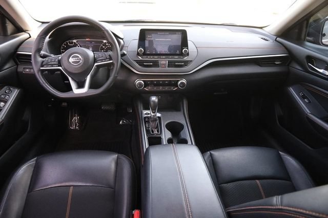 Used 2021 Nissan Altima 2.5 SR w/ SR Premium Package FWD image 21