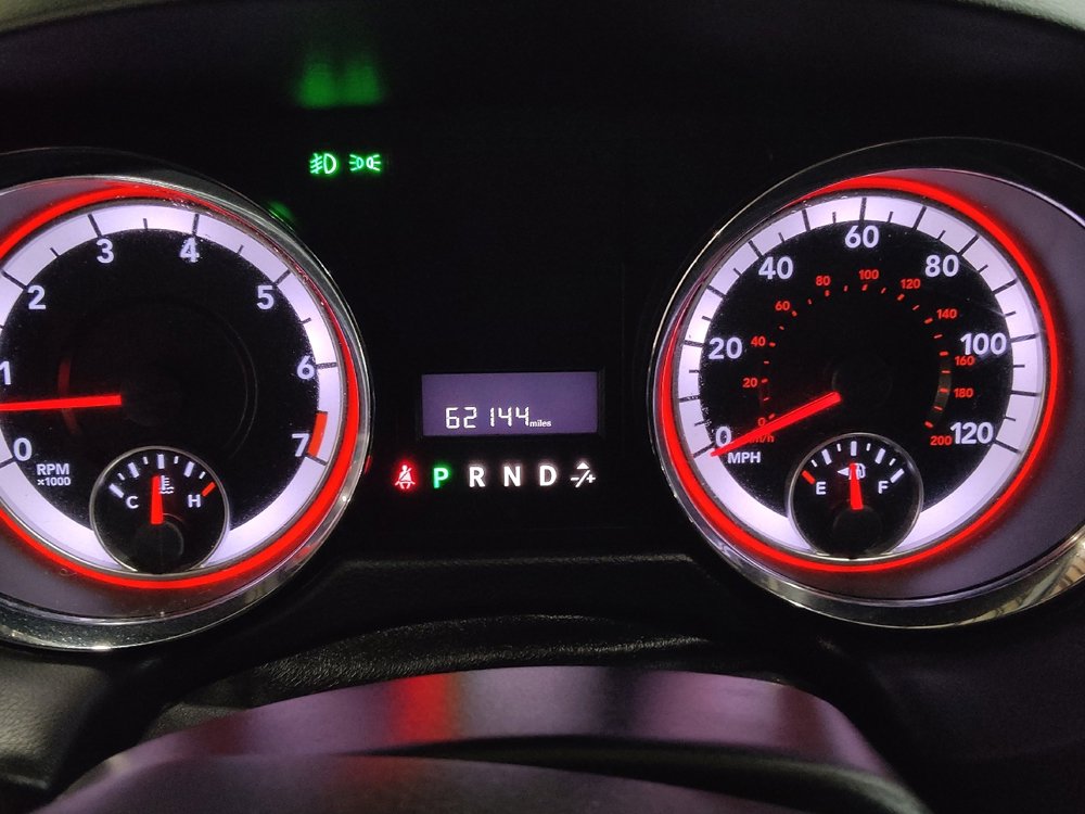 Used 2020 Dodge Grand Caravan SE FWD image 23