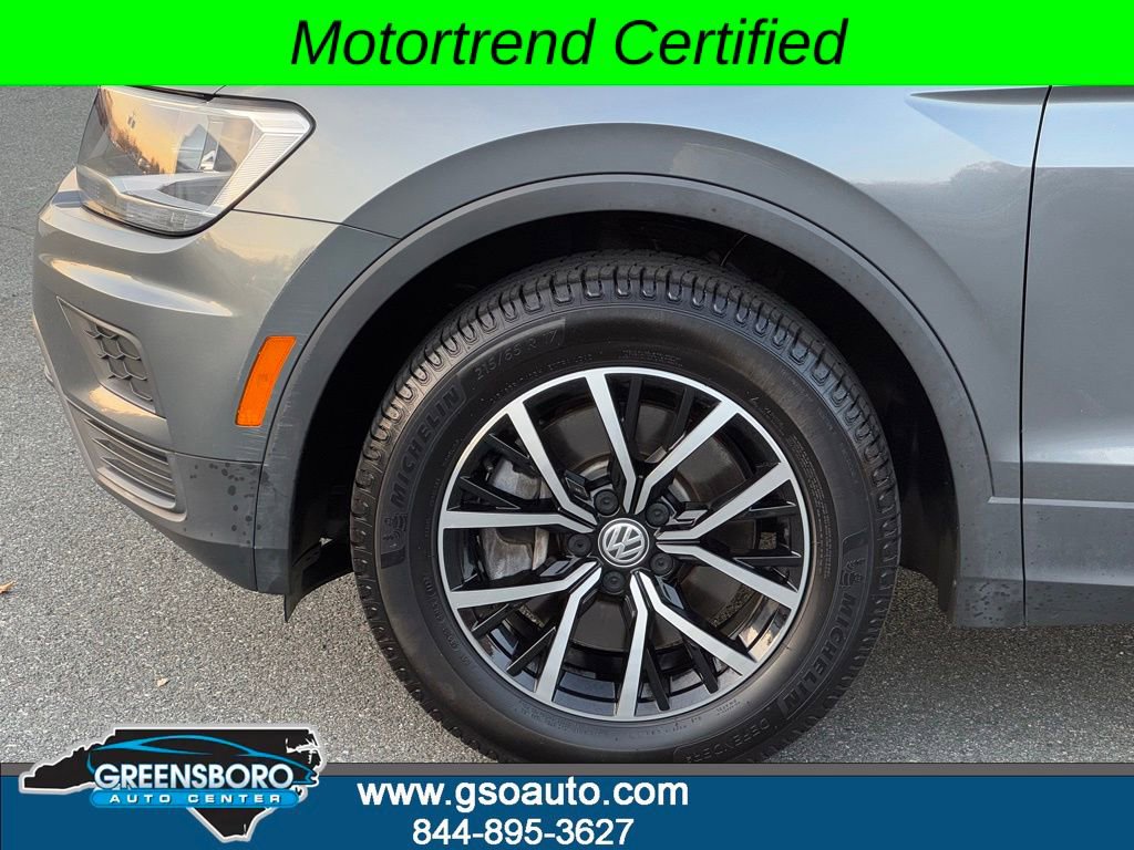 Used 2021 Volkswagen Tiguan SE w/ Panoramic Sunroof Package image 33
