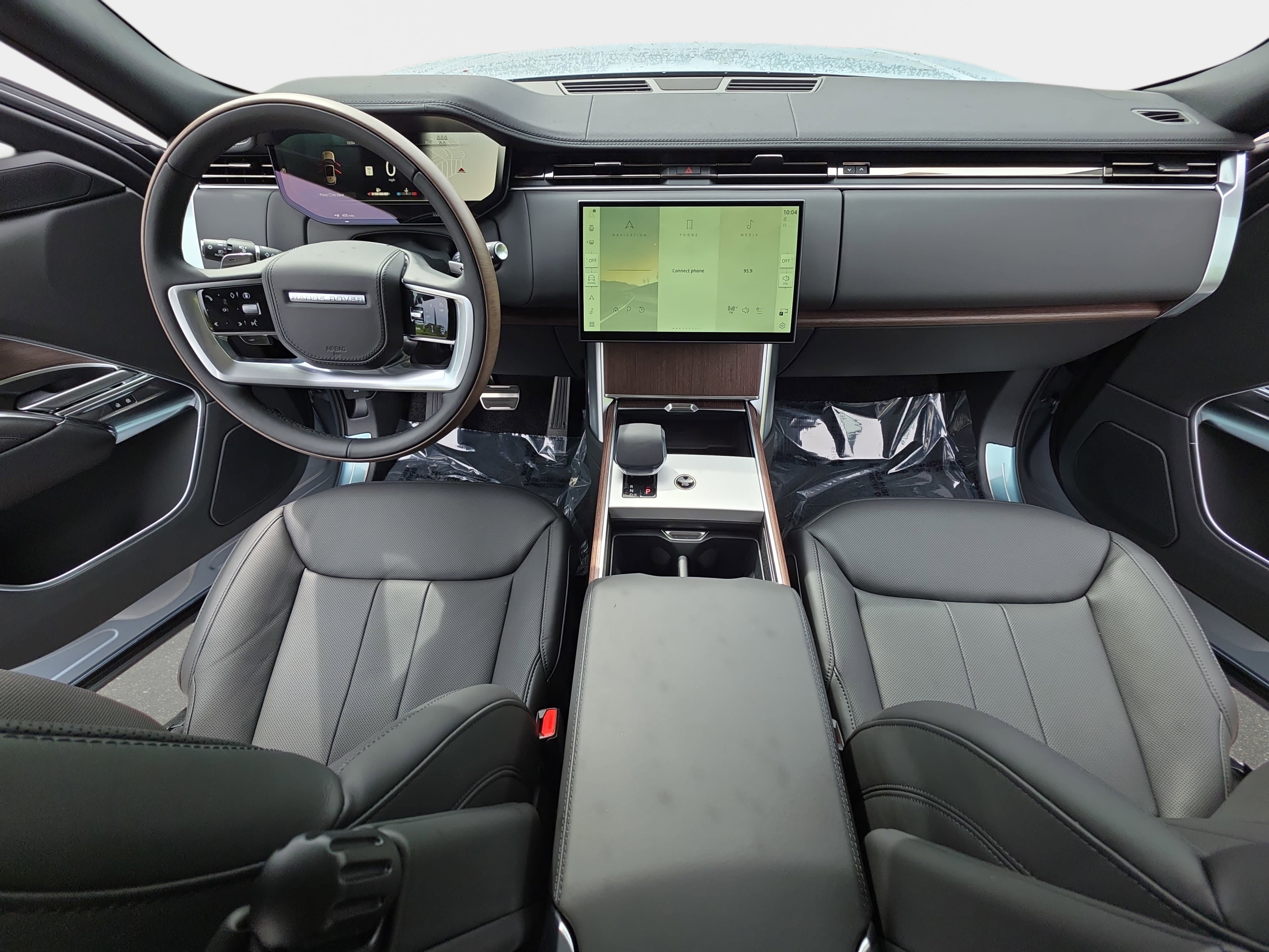New 2026 Land Rover Range Rover Long Wheelbase SE AWD/4WD image 9