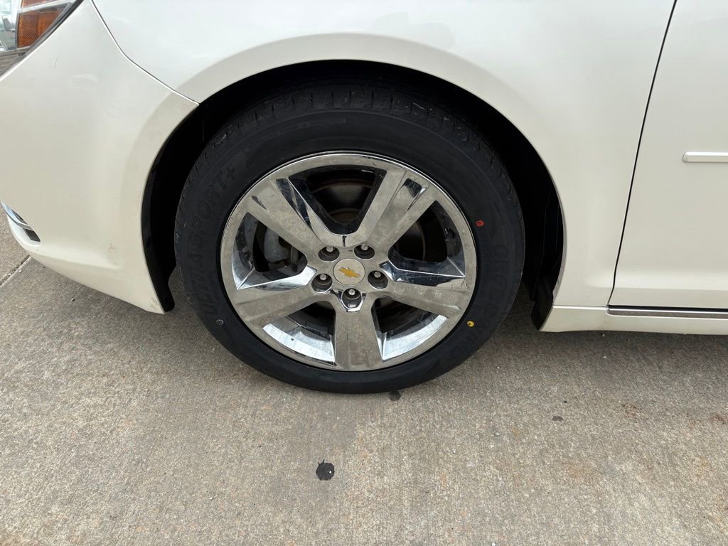 Used 2010 Chevrolet Malibu LT image 13