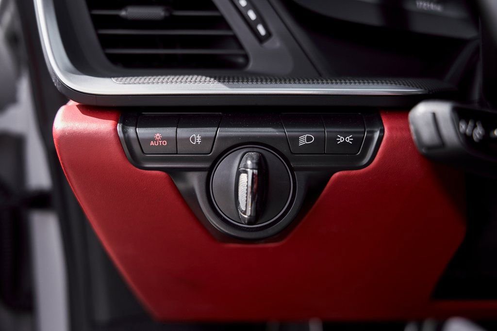 Used 2022 Porsche 911 Turbo S w/ 911 Turbo Sportdesign Package image 48