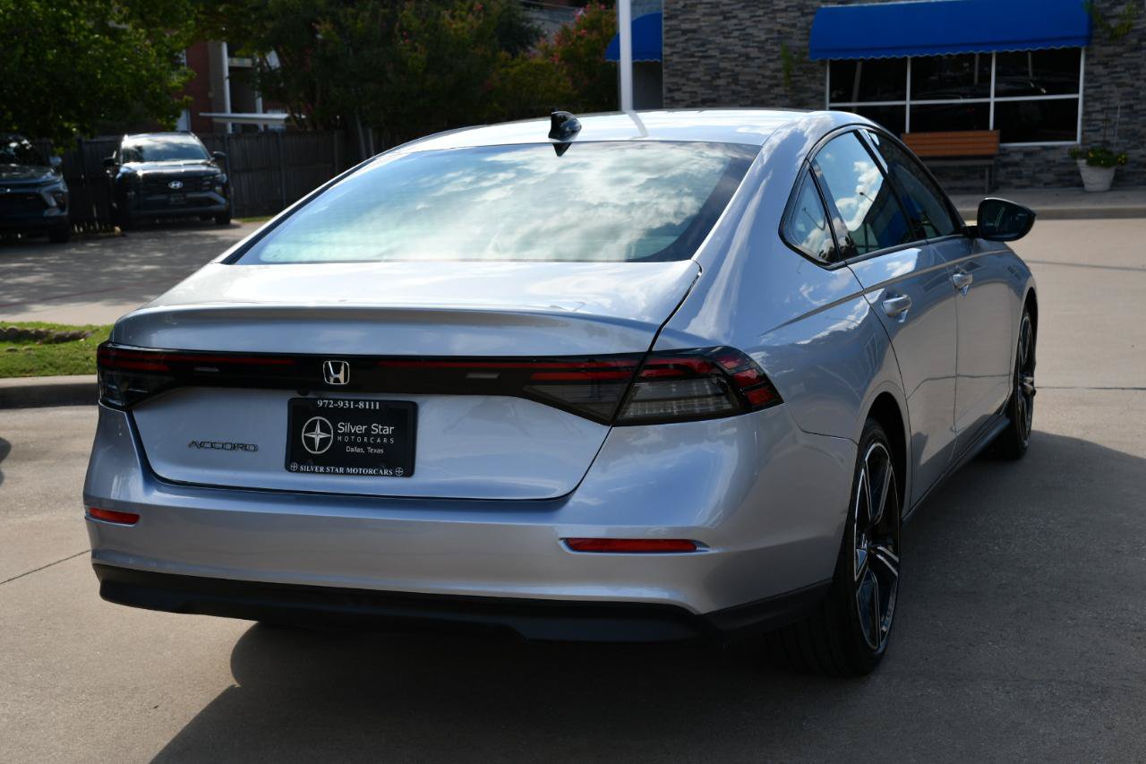 Used 2026 Honda Accord SE image 6