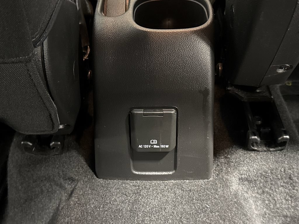 Used 2020 Chevrolet Trax LT FWD image 37