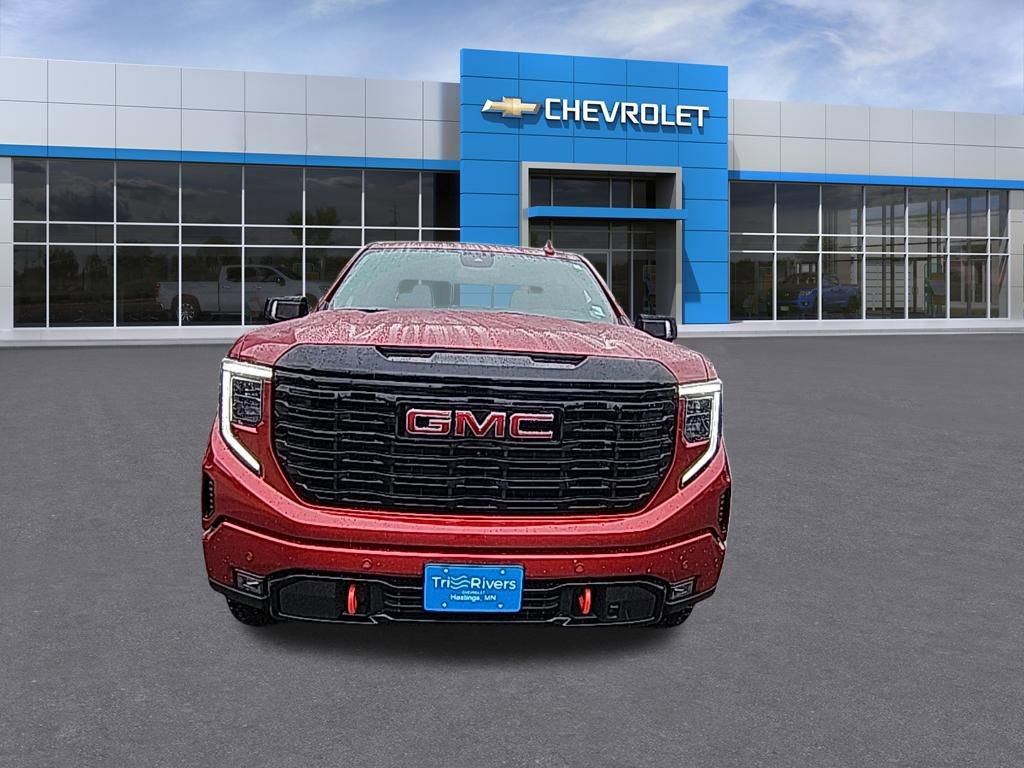 Used 2024 GMC Sierra 1500 AT4 w/ AT4 Preferred Package AWD/4WD image 8