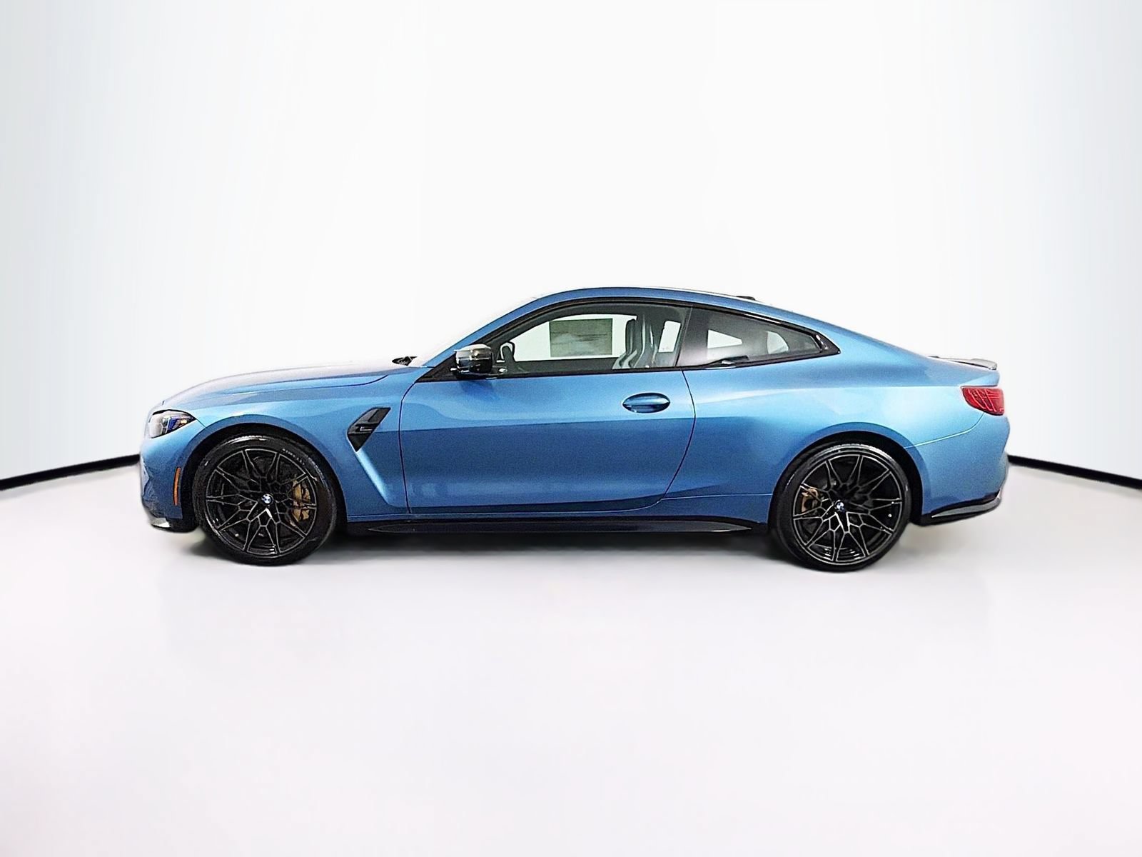 New 2027 BMW M4 Competition AWD/4WD image 4