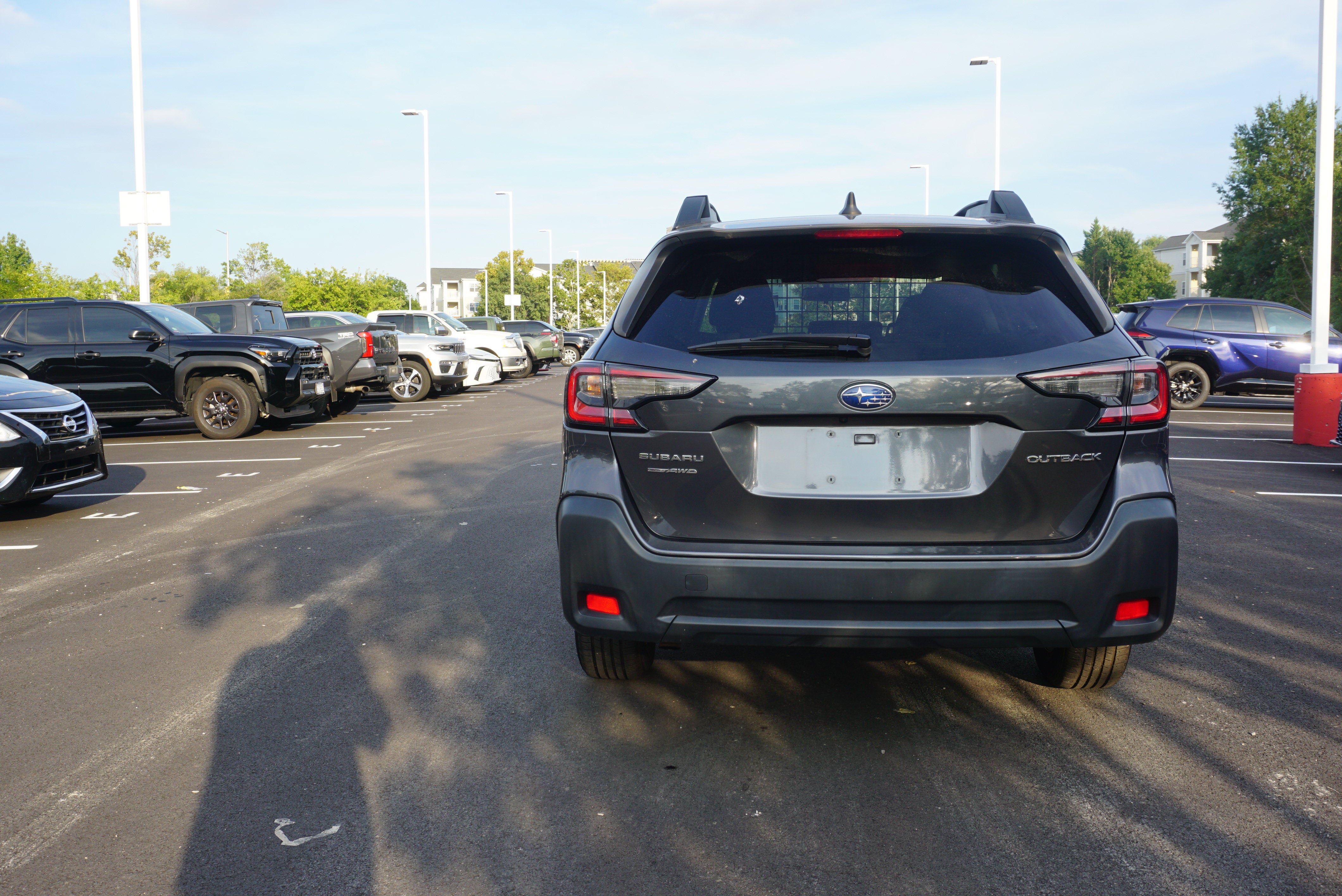 Used 2023 Subaru Outback Premium AWD/4WD image 5