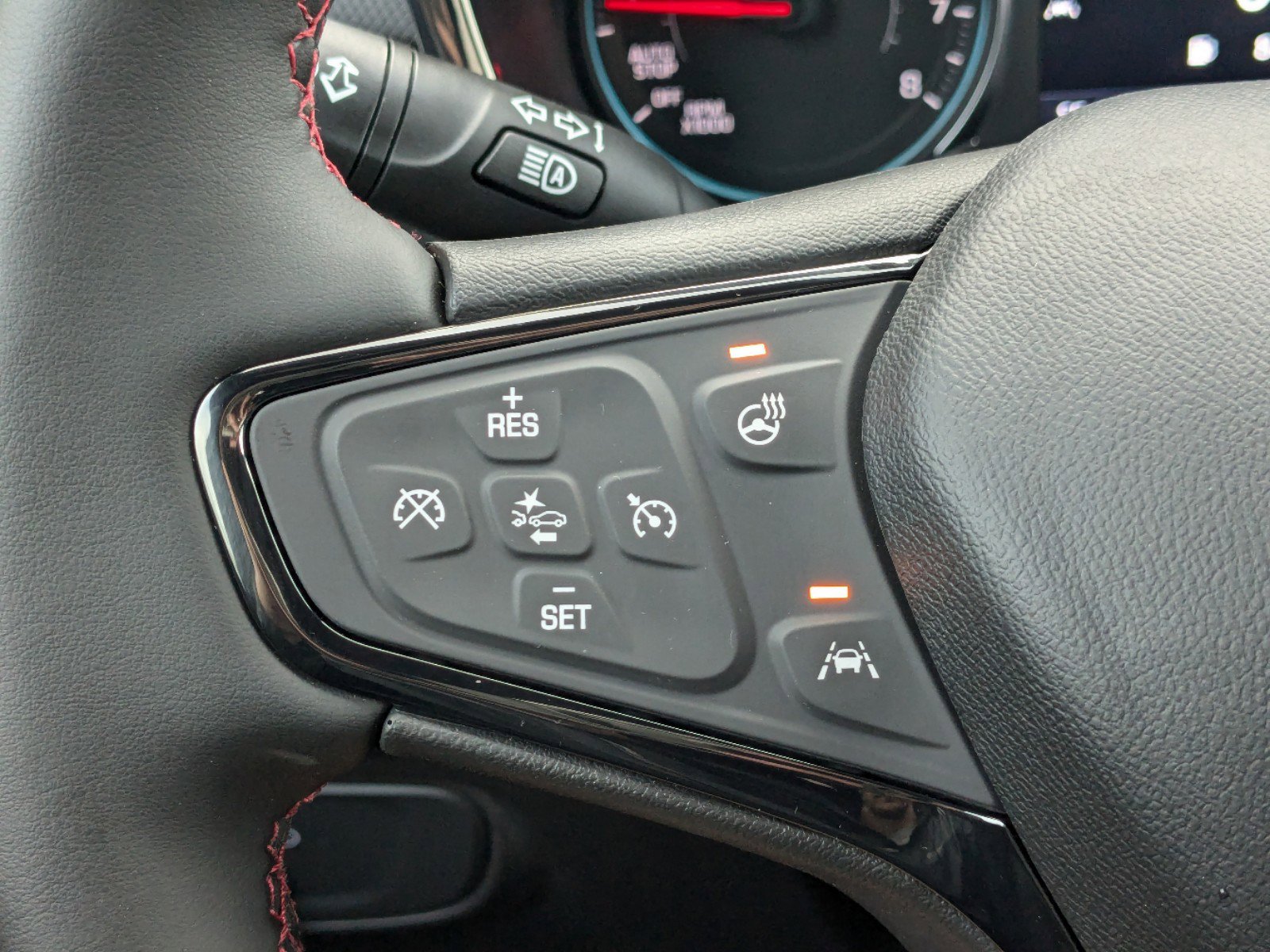 Used 2024 Chevrolet Equinox RS w/ RS Leather Package image 8