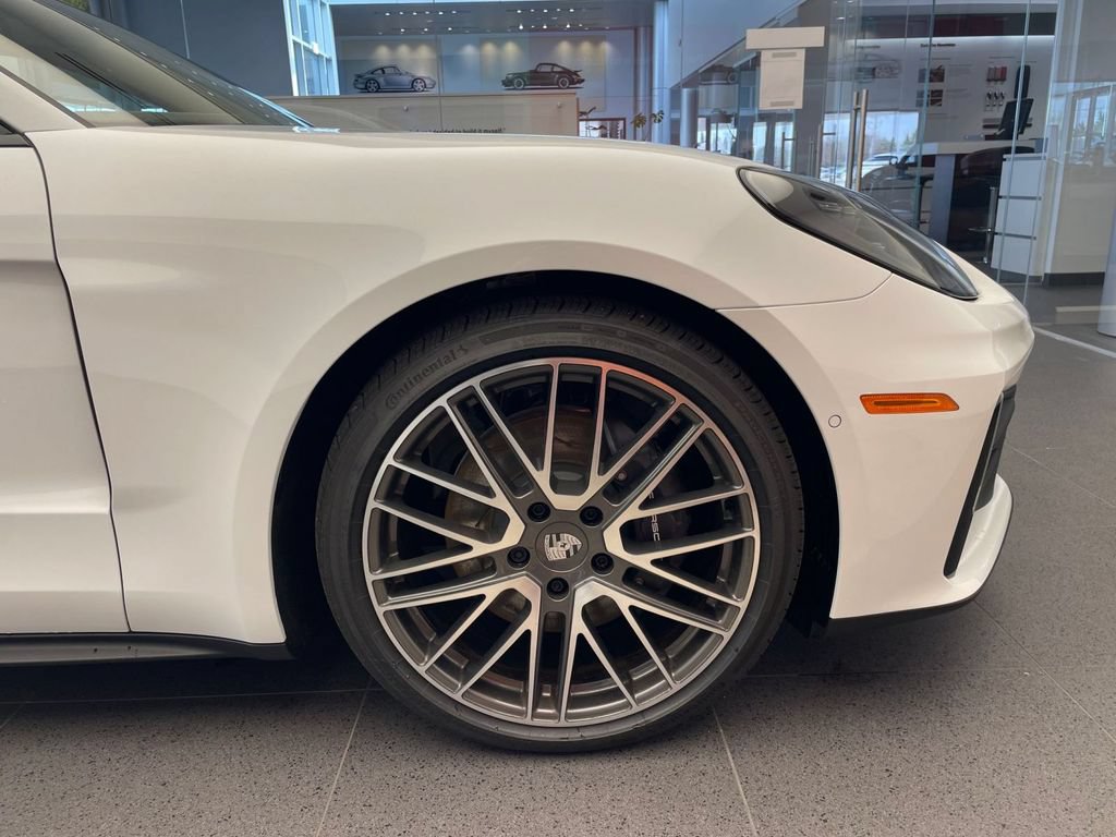 New 2026 Porsche Panamera 4 AWD/4WD image 27