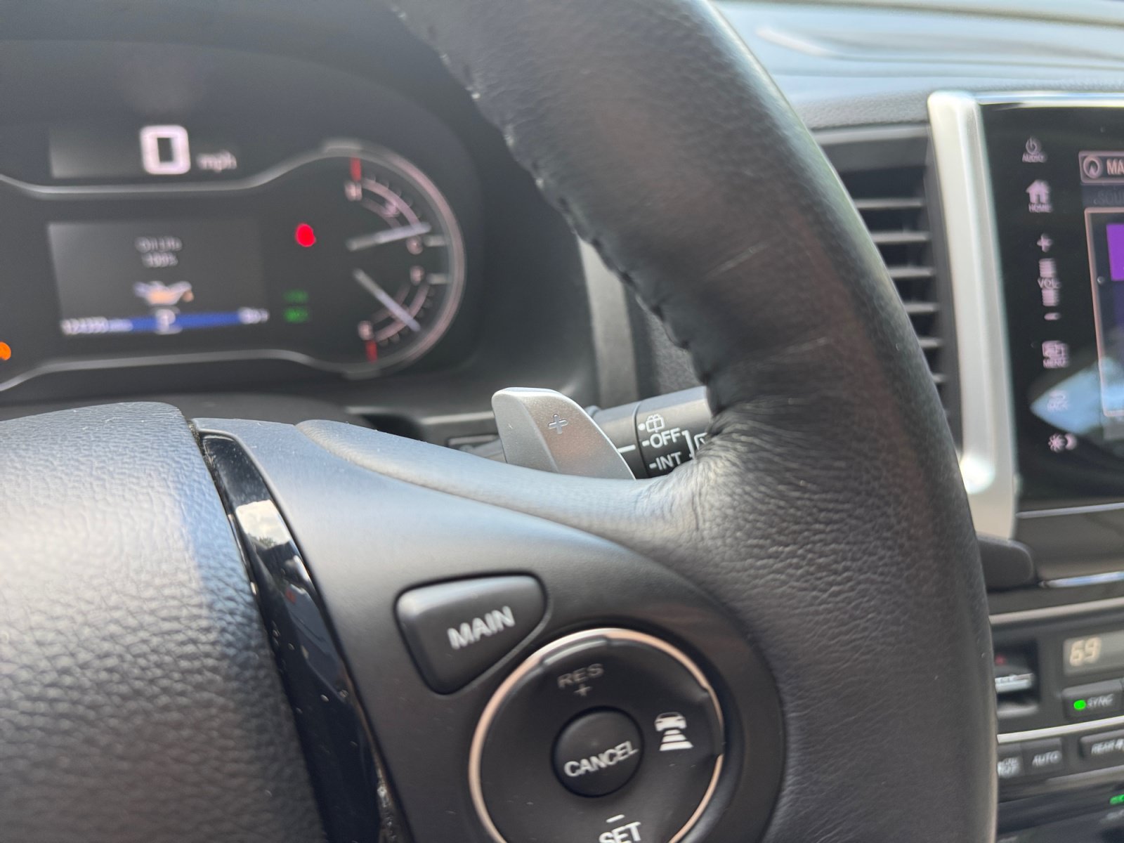 Used 2018 Honda Pilot Elite image 27