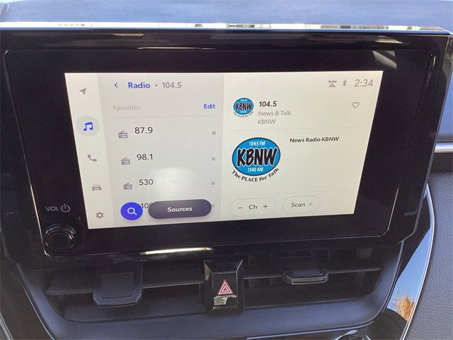 Certified 2025 Toyota Corolla SE image 20