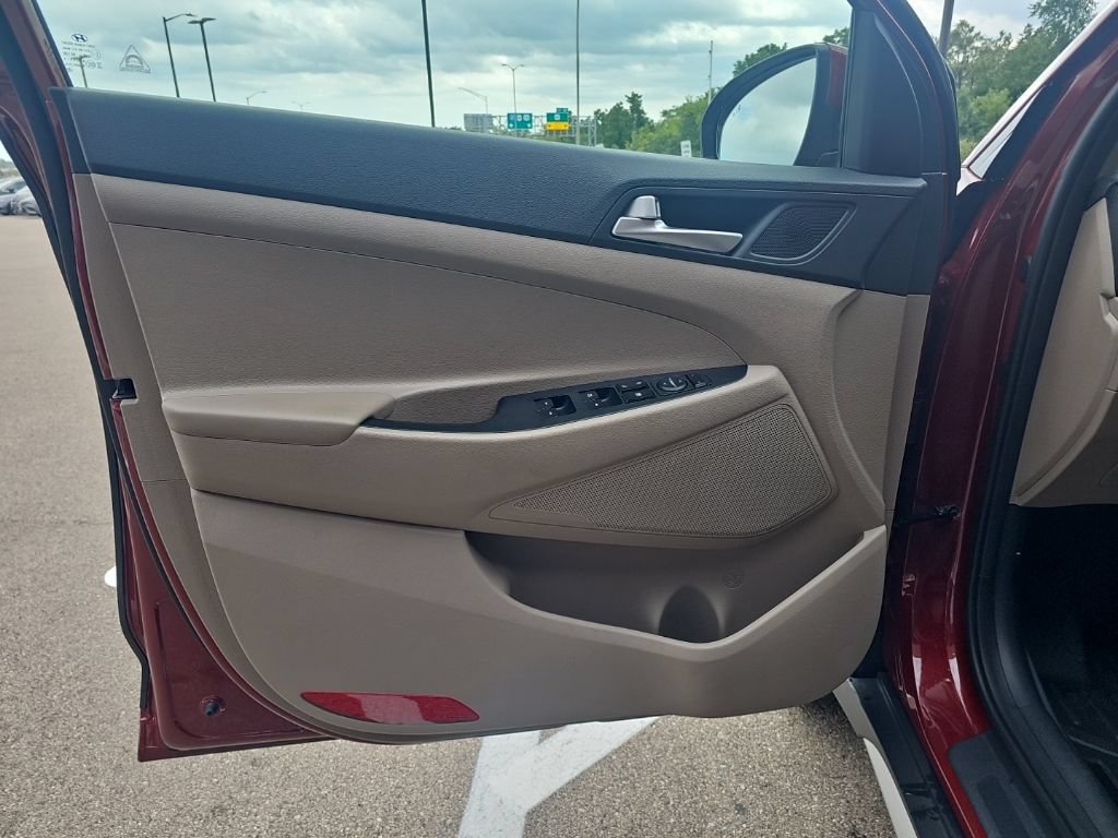 Used 2019 Hyundai Tucson Value w/ Cargo Package FWD image 10