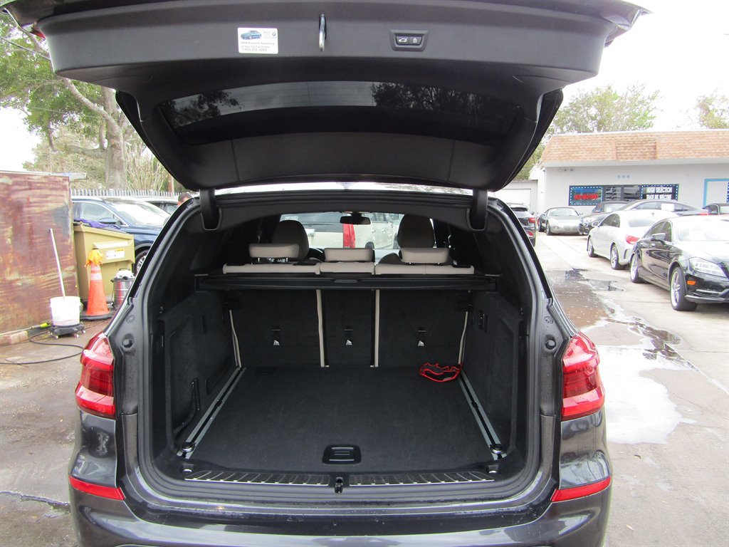 Used 2018 BMW X3 xDrive30i w/ Premium Package image 7