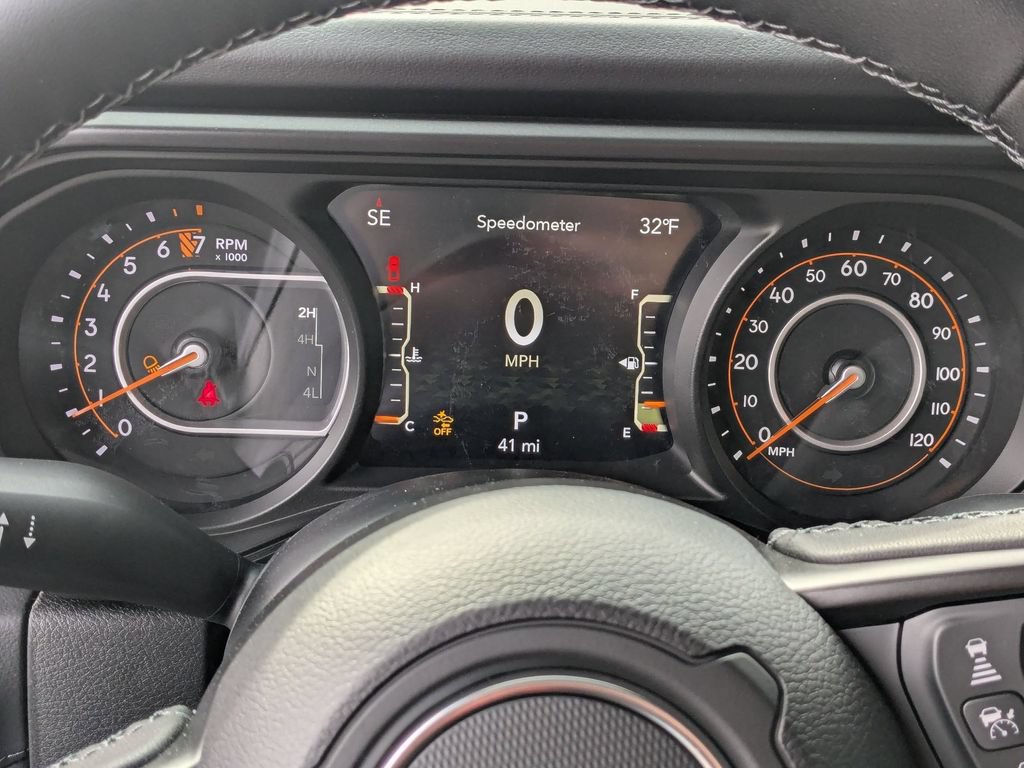 New 2026 Jeep Gladiator Sport AWD/4WD image 16