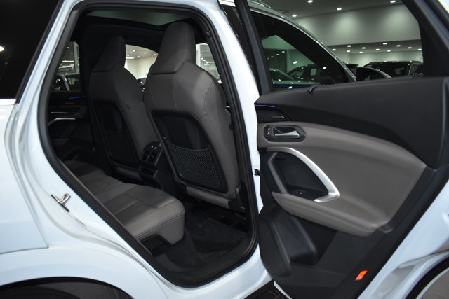 Used 2025 Audi Q5 Premium Plus w/ Premium Plus image 26