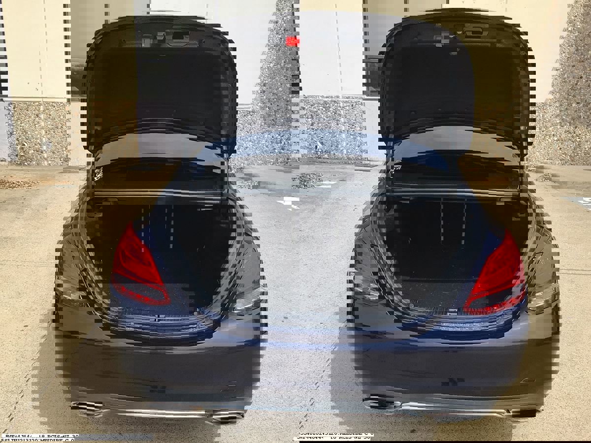 Used 2018 Mercedes-Benz C 300 Sedan image 14