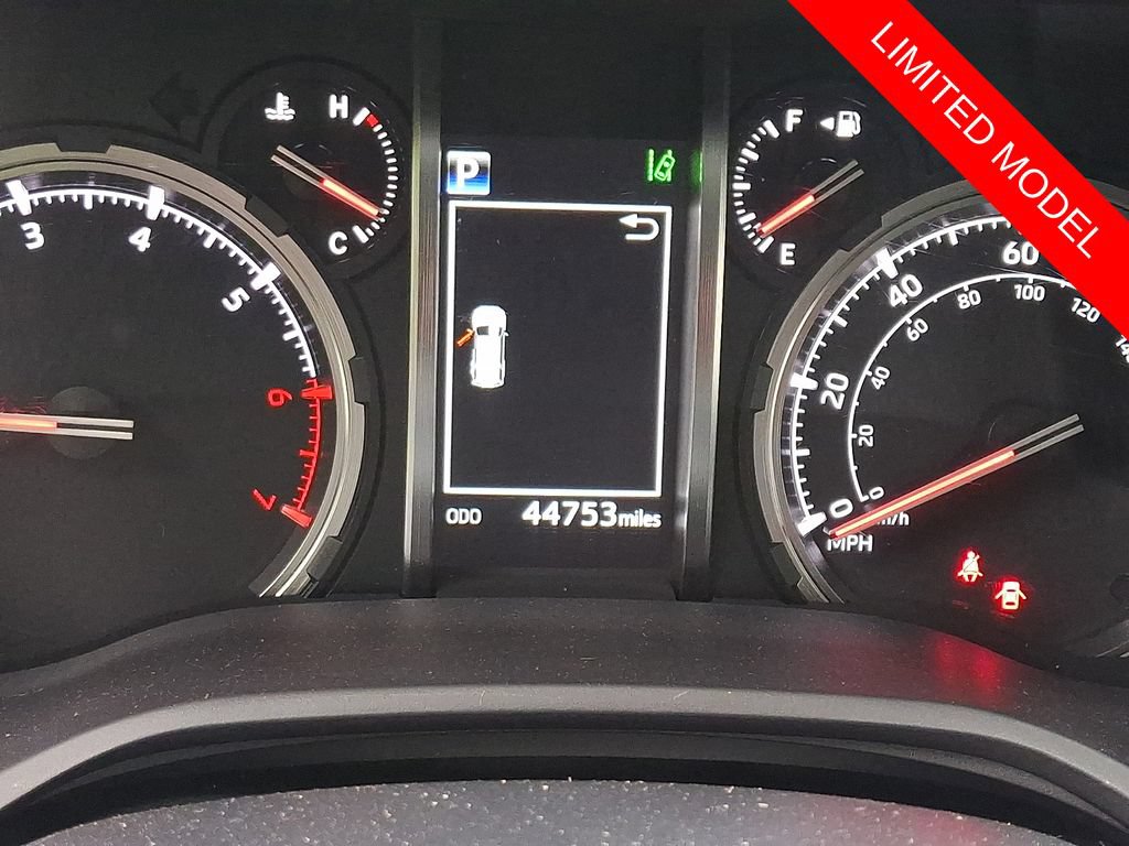 Used 2021 Toyota 4Runner Limited AWD/4WD image 21